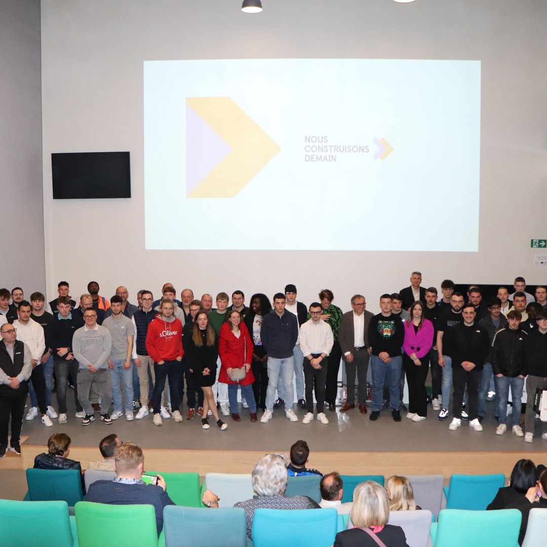 Élèves Méritants Bw Nam